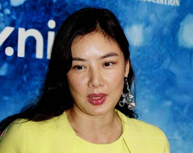 香港知名女星正式宣布离婚，与富豪结束第二段婚姻，不涉及第三者-第4张图片-太平洋在线下载